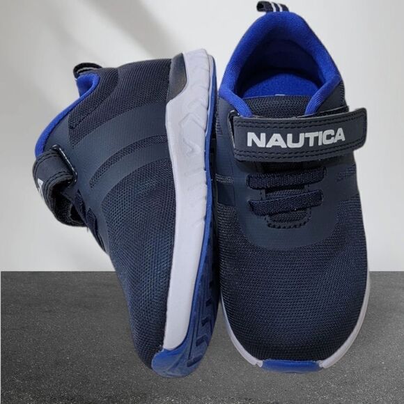 New KIDS Nautica Navy Sneakers - Picture 5 of 8